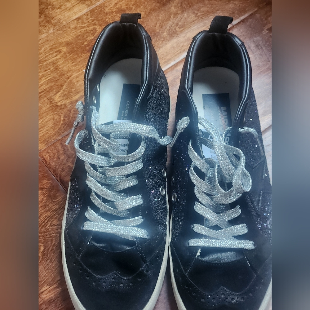 Golden Goose Mid Sneakers